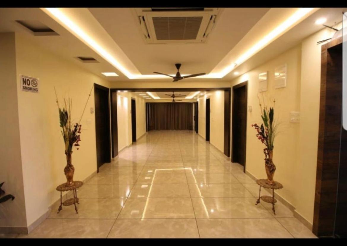 The Butterfly Luxury Serviced Apartments Visakhapatnam Esterno foto
